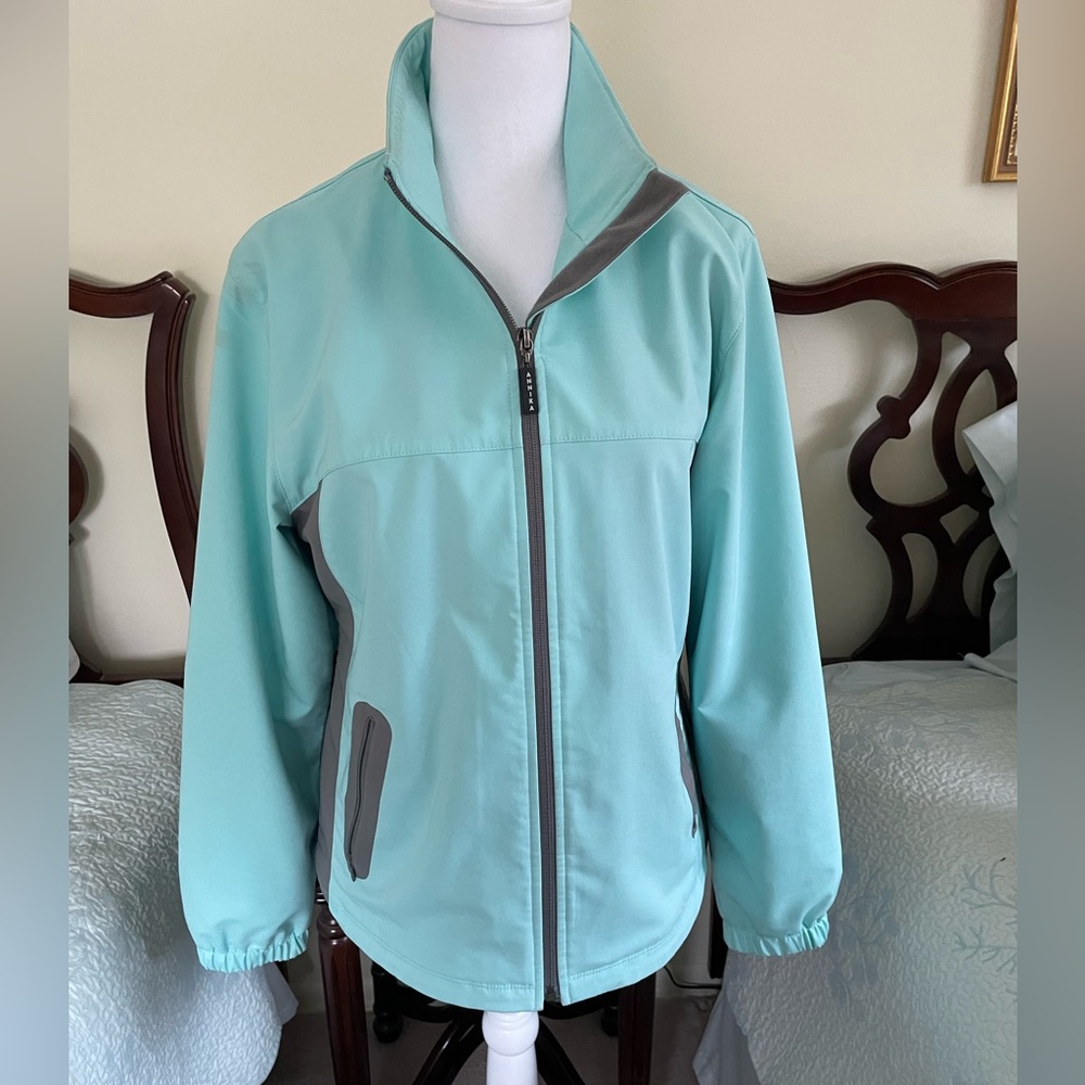 Cutter & Buck Women’s Golf Jacket